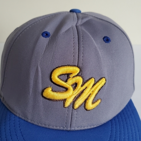 Richardson Hat - Picture 2 of 6